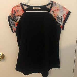 Gadewake Black and Floral Top